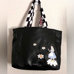 Disney & Skinny Dip Alice In Wonderland Tote ✨